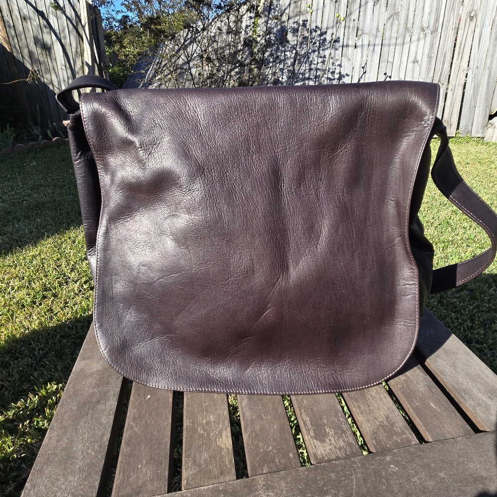 Le Donne Leather Large Brown Messenger Crossbody Bag Purse 16x12"